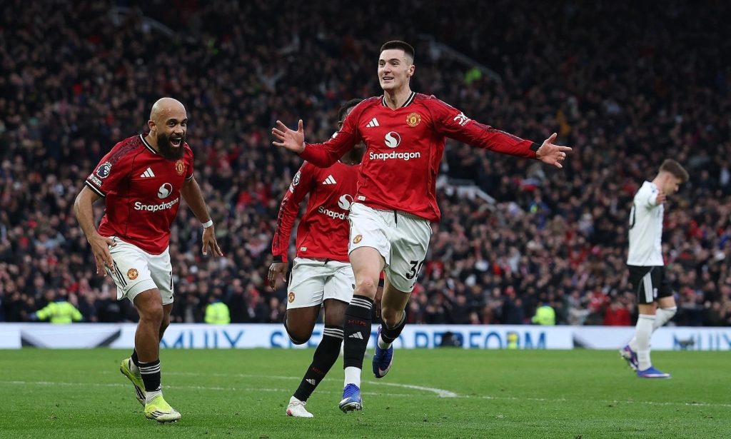 Man Utd ưu tiên cầu thủ có khao khát cống hiến